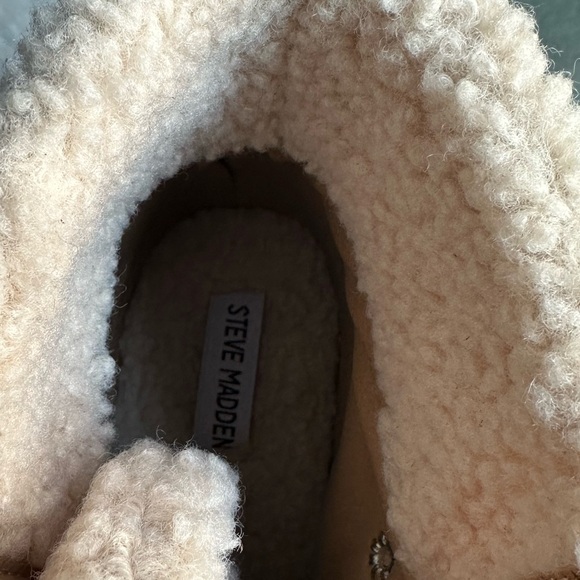 🌸STEVE MADDEN 🌸 Reyen Platform Boot In Oatmeal Suede Size: 10 - Picture 9 of 10